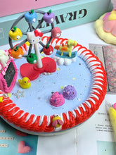 Carregar imagem no visualizador da galeria, Sanrio Hello Kitty Decoden Stand for Phone/Tablet
