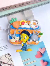 Load image into Gallery viewer, Tweety Bird Decoden Earbud Case AirPods Case For Any Model
