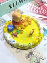 Load image into Gallery viewer, Winnie the Pooh Handmade Decoden Phone/Tablet Stand
