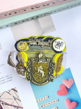 Load image into Gallery viewer, Harry Potter Hufflepuff Decoden Earbud Case AirPods Case For Any Model
